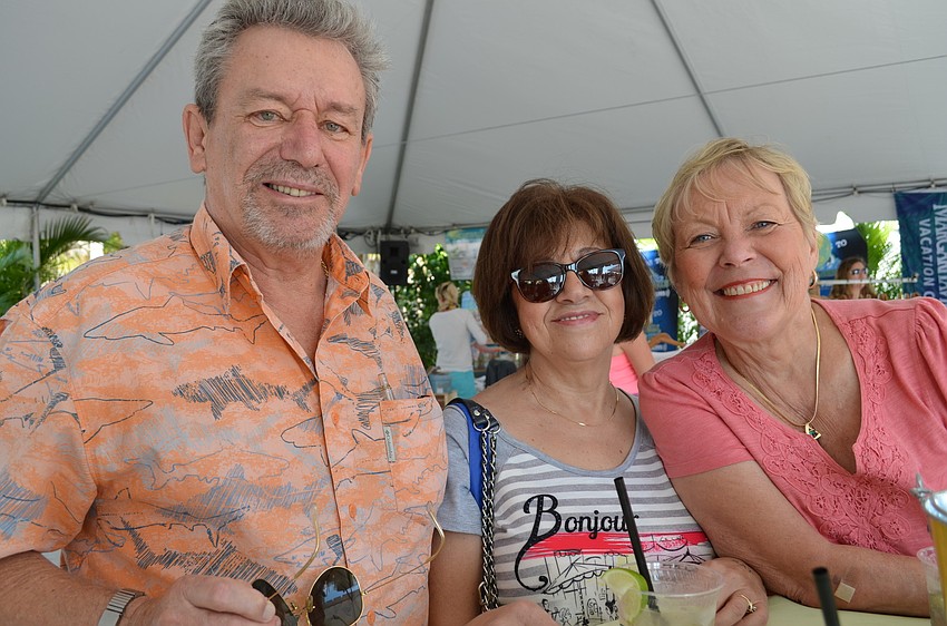 Mike Moes, Annette Benoudiz and Anna Rudzitis.