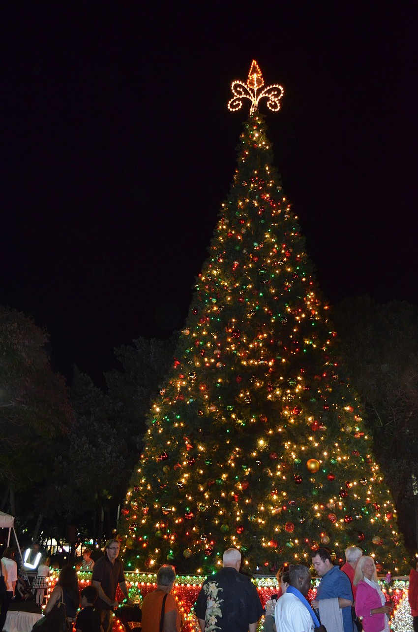 The event officially kicked off Christmas on St. Armands Circle with the lighting of the tree.