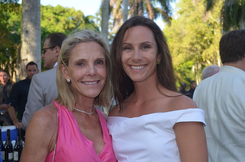 Mary Uihlein with daughter, Christie