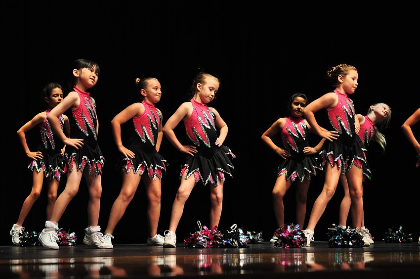 Tara Elementary dancers perform.