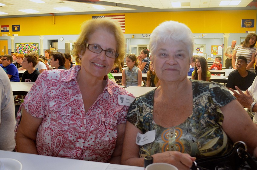 Annette Smolinski and Pat Morrocco enjoy breakfast.
