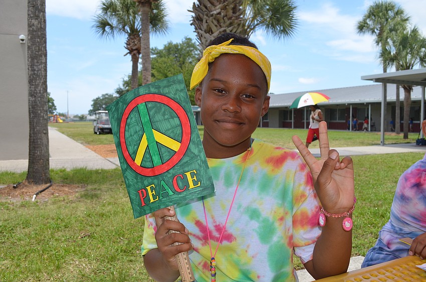 Daysha Brown says if she lived in the '70s she would be a hippy.