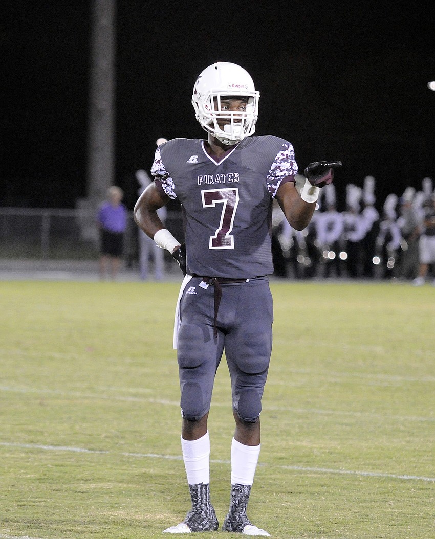 Braden River wide receiver Justin Ross caught seven passes for 93 yards and a touchdown.