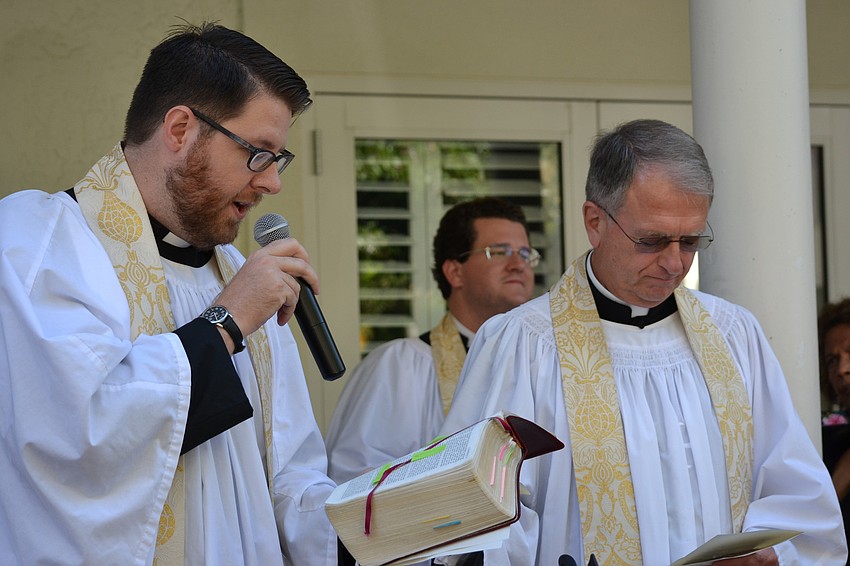 Rev.David Bumsted and Rev. Fredrick Robinson, Rector officiated and read scripture for the St. Francis Day Blessing of the Animals.