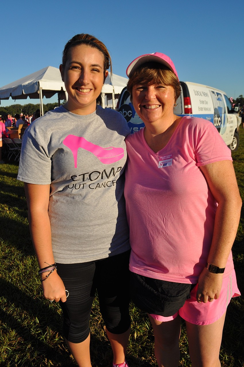 Meghan Muth and Karen Niederer enjoy the morning.