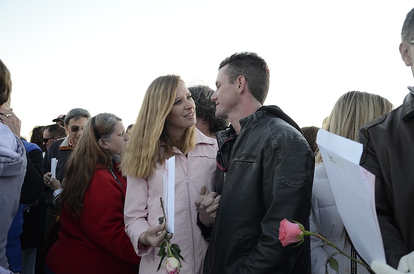 Carolyn and Jamie McElfresh renew their vows.