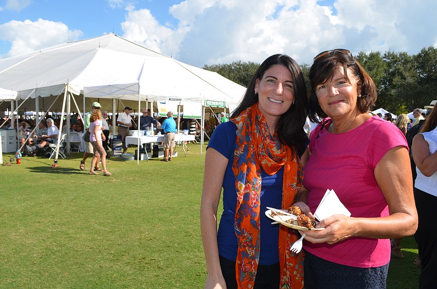Melissa and Ellie Fernands
