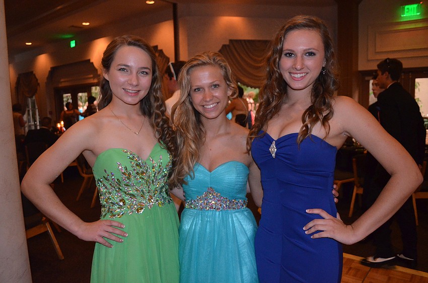 Katie Freeley, Molly McGowan and Ellie Waskom