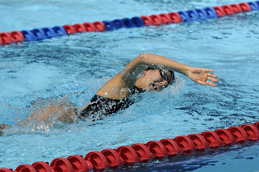 South Koreaâ€™s Soo Jin Yang took an early lead to lead her relay team to a first-place finish in 1 minutes, 56.71 seconds.