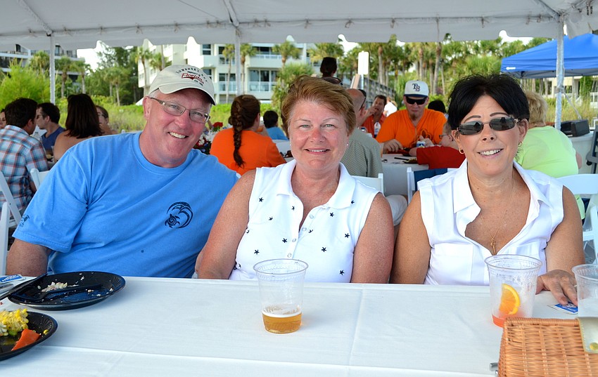 Mark and Penny Osgood with Shelley Tyson