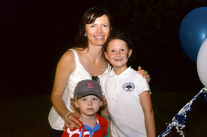 The Sommers family â€” Marina, Katya and Nikita.