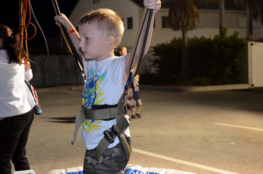 Samuel Klein prepares to jump around.