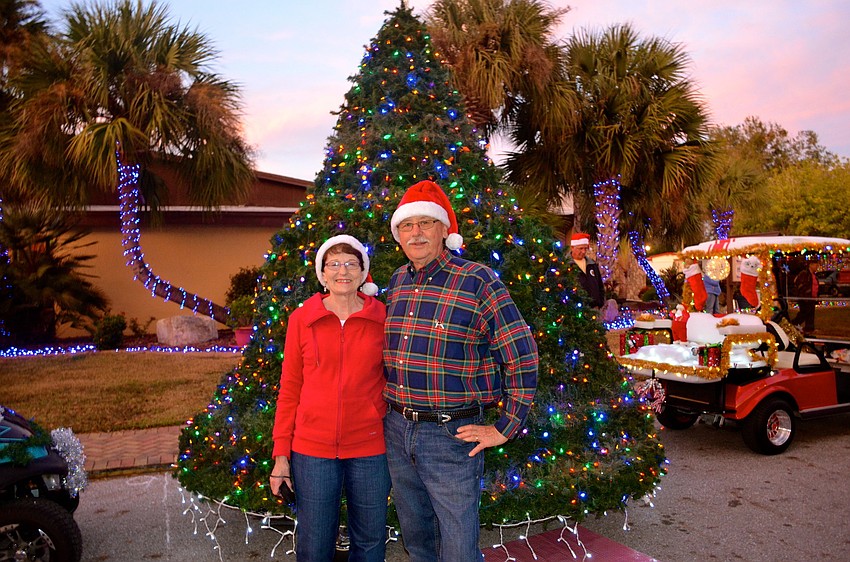 Jan and Gary Mast turned their cart into a Christmas tree.