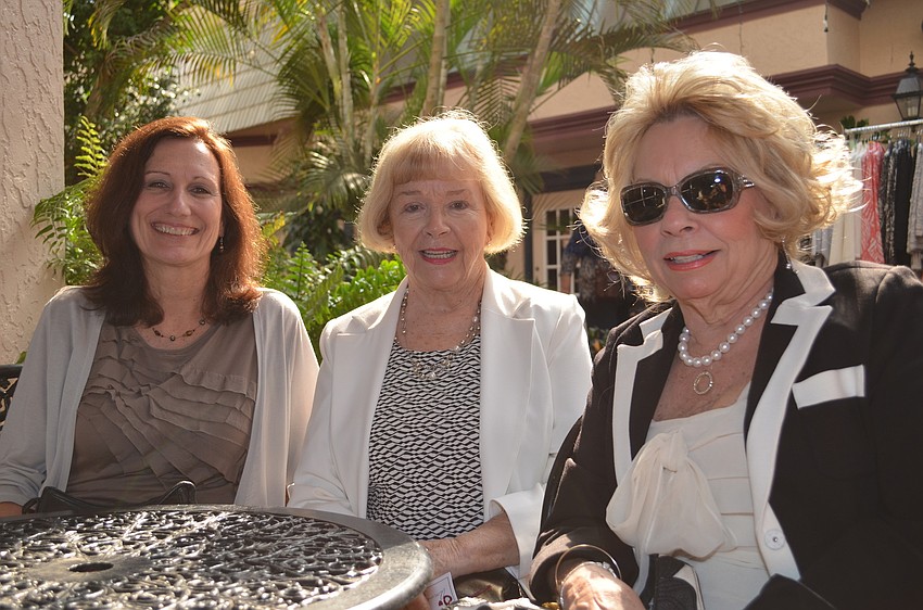 Patti Davis, Anne Maclean and Joyce Pickett.