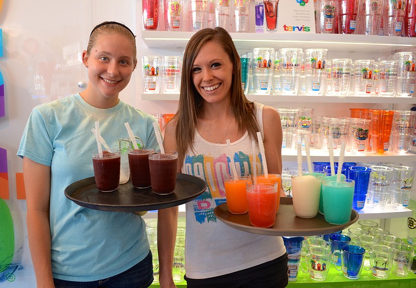 Ana Osowski and Caitlyn Campbell, Daiquiri Deck