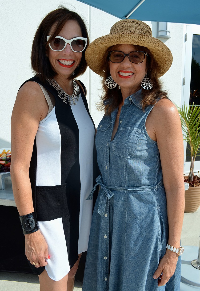 Marisol Arzeno with her sister, Pilar Goldstein