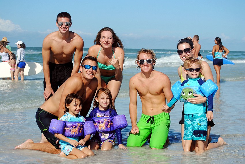 Daniel Dicori, Ashley Hauss