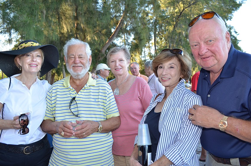 Jennifer Duffey, Mahfous El Shawawy and his wife Sylvia with Ann and Jeff Mohl.