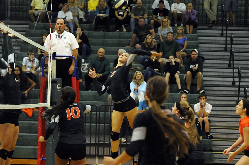 Sarasota sophomore outside hitter Hannah Hritz finished with 10 kills, one ace and five digs.