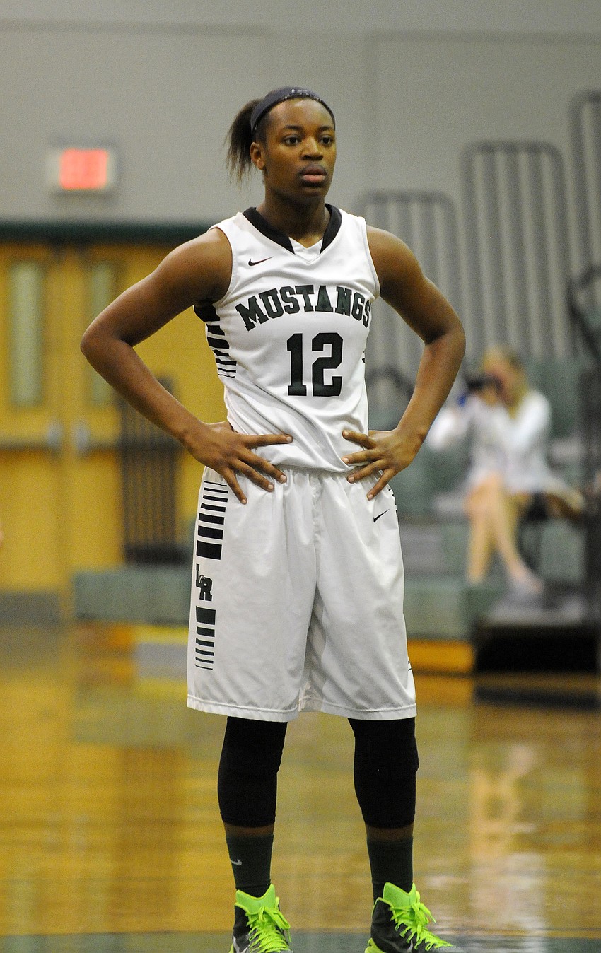 Lakewood Ranch sophomore Aleah Robinson returned to the Lady Mustangs starting lineup after tearing her ACL last season.