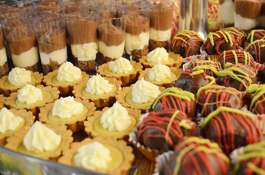 Guests dined on samplings from local restaurants.