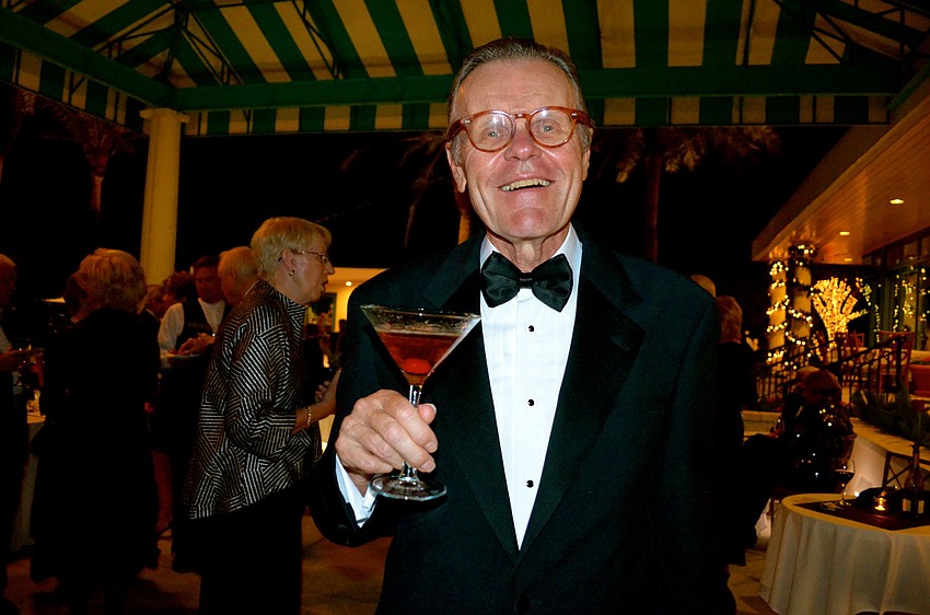 Juri Pill sports formal evening attire.