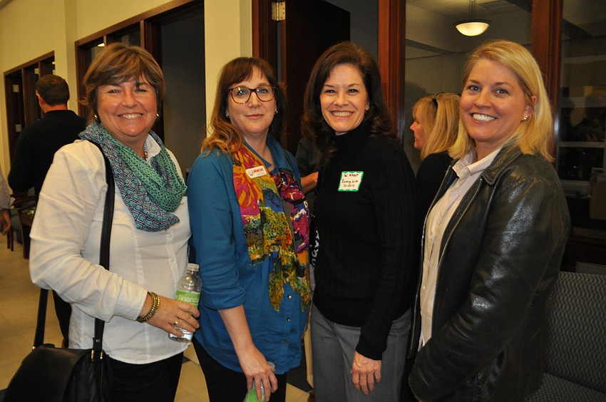 Karen Niederer, of Small Engine Repair, joins Fern Grace, of Abacus Web Services, Val Wheat, of Running with Scissors, and Kelly Ison, of TheSMARTCOOKEE.