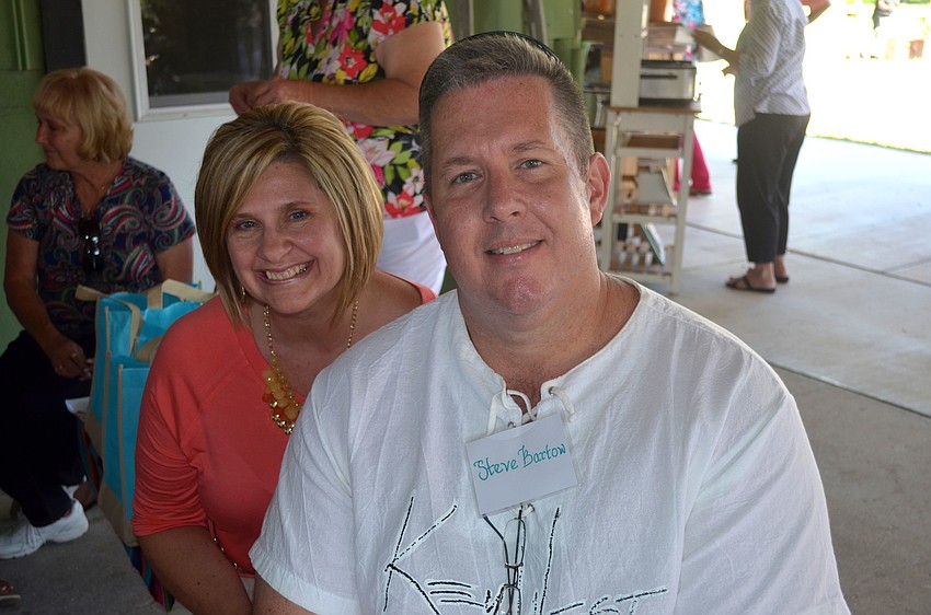 Carla and Steve Bartow wait for the cooking demonstration to start.