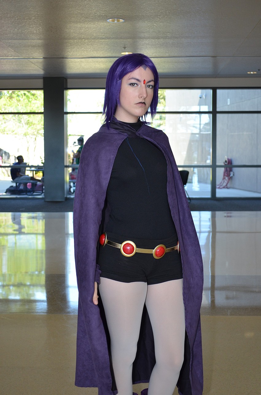 Junior SPHS student Lilly Oberhoff wore a costume for the character Raven from Teen Titans.