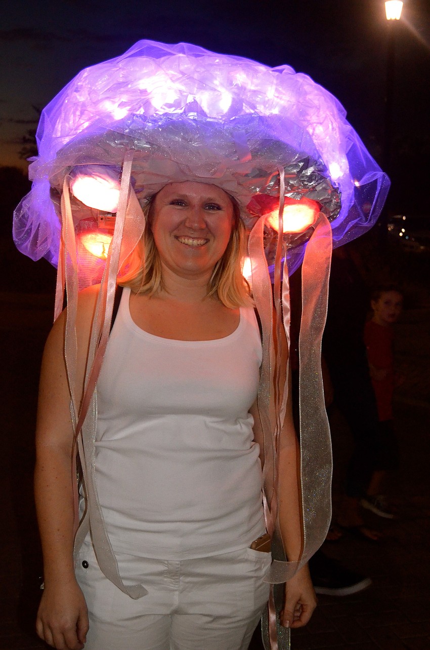 Alex Custons made her jellyfish costume herself.