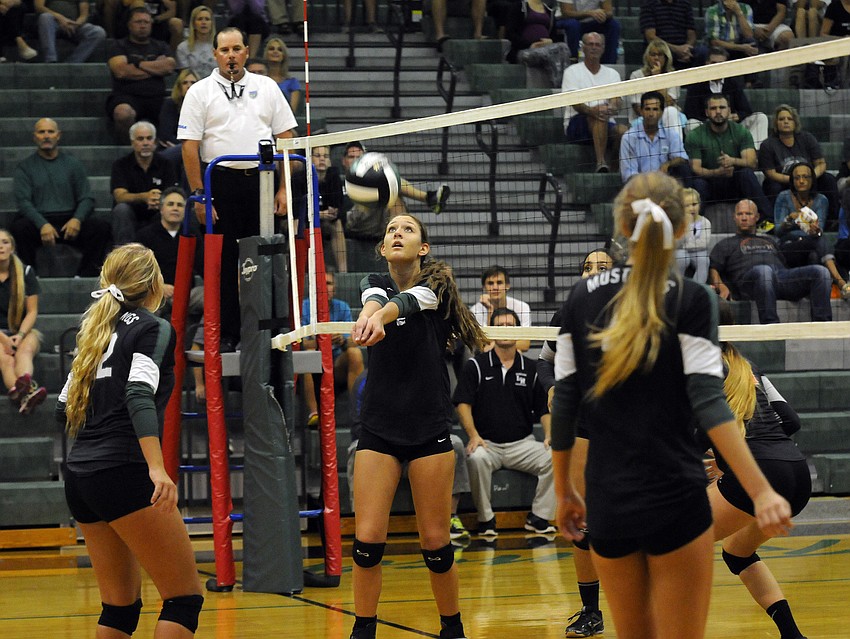 Lakewood Ranch senior Nicole Grant passes the ball over to a teammate in the second set.