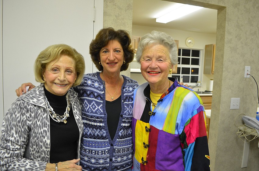 Rose Tomason, Kathy Brockett and Nancy Christie