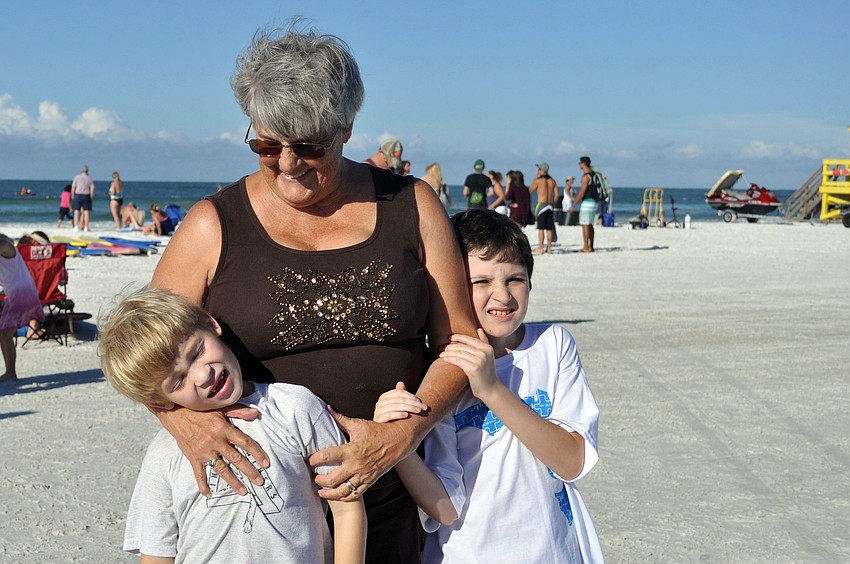 Drew Wojcik, Charlene Faust and Dylan Wojcik, Kevin, Reese and Ryann Gurski, Trevor Young and Rebecca and Charlie Gurski