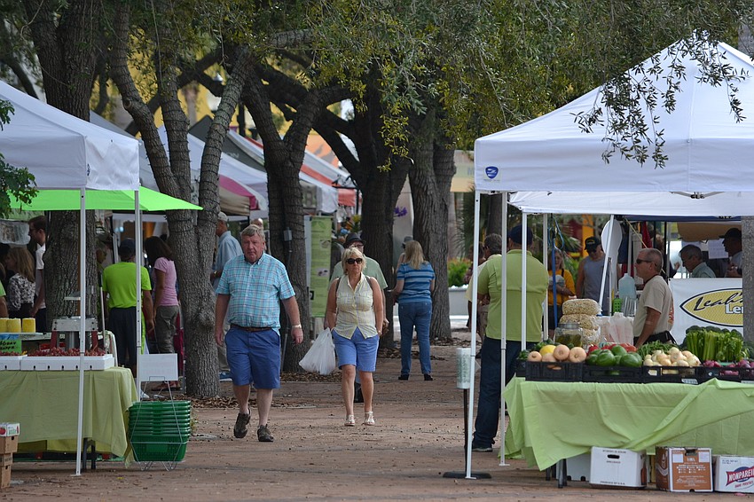 The Downtown Farmers Market expanded to include a midweek market on Wednesdays.