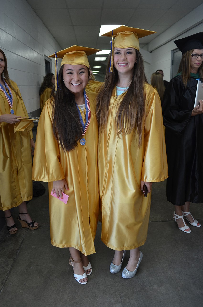 Mia Venafro and Noelle Oxboel