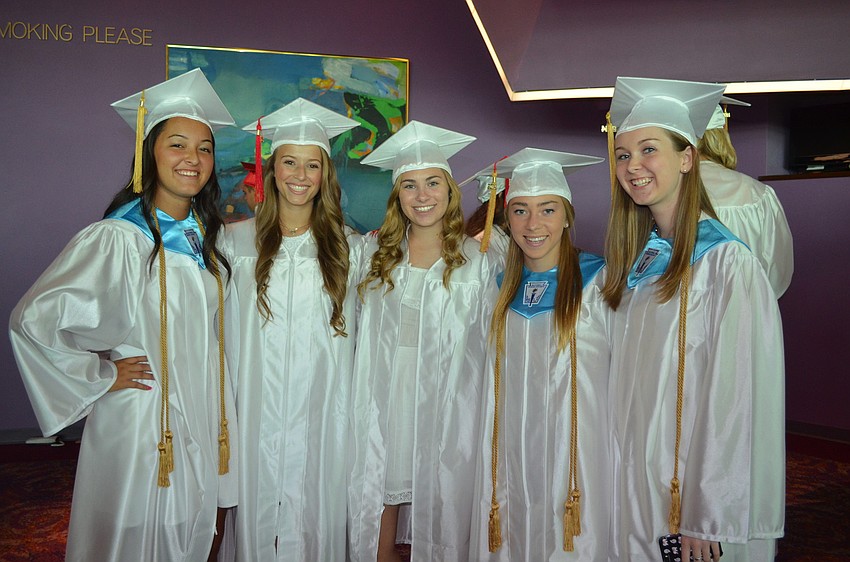 Jordan Bornstein, Samara Meshad, Anna Brusco, Grace Casagrande and Gillian O'Callaghan