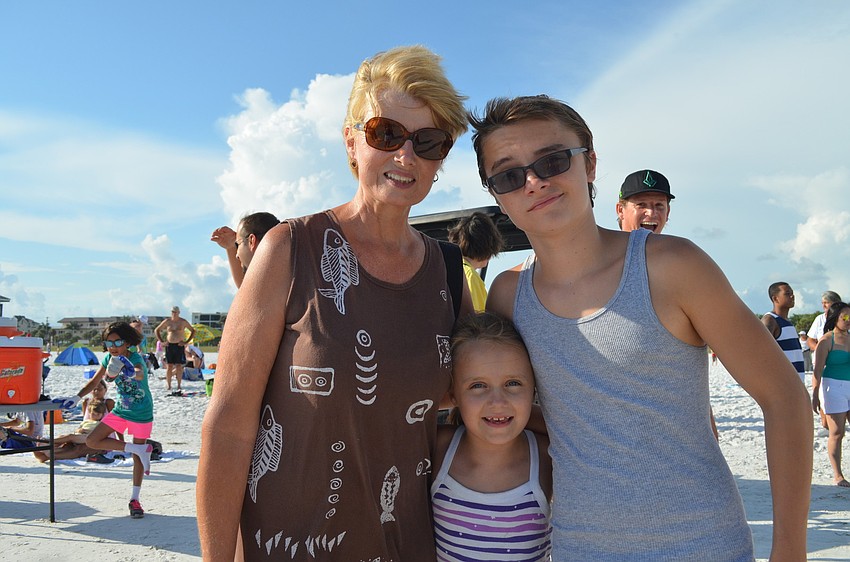 Sheryle Higginbotham with Lilia and Vincent Pearson