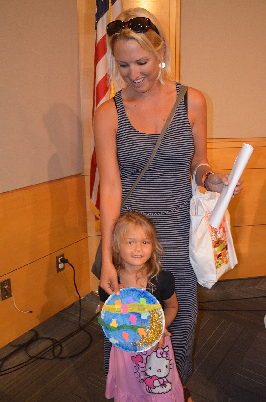 Anneke and Famke Thomas