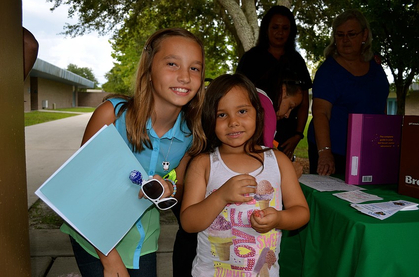 Tyra and Jocelyn Jackson tour Tara's campus after eating ice cream.