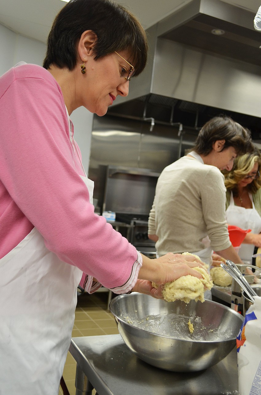 Kunkel said she attended because she wanted to learn Rabbi Glickmanâ€™s challah recipe.