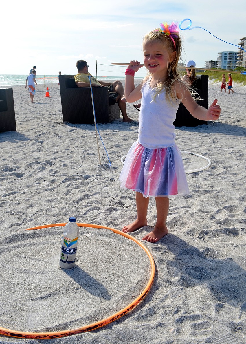 Zoe Licht smiles after winning â€œUnited We Stand.â€