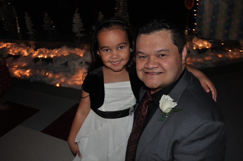 Bella Valentin hangs out with her dad, Marcos.