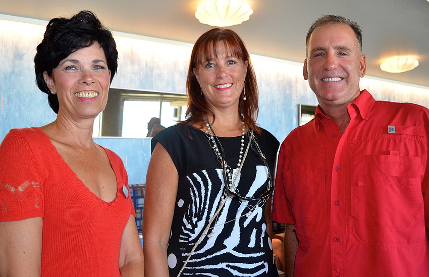 Jeanne Brittain, Caswell Legal, Tammy Halsted, RVA Resort Vacations, and Ross Toussaint, Key Signs