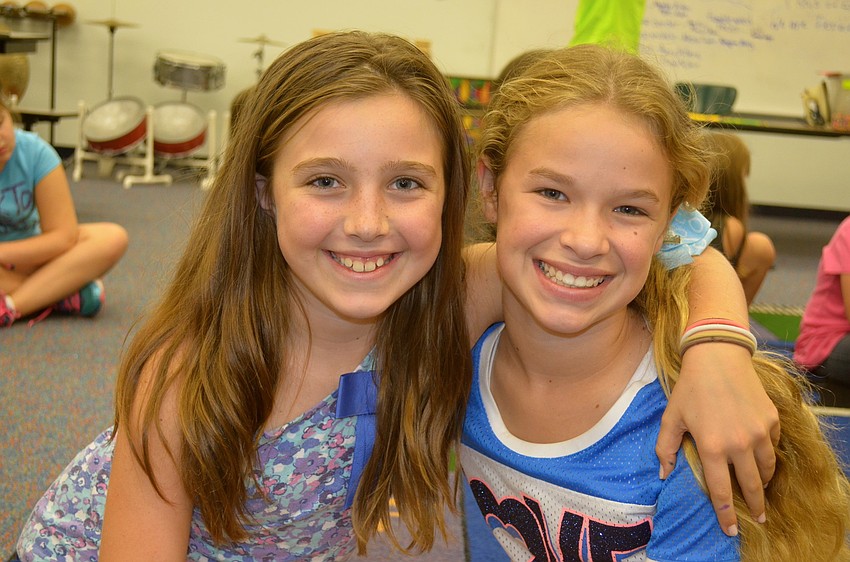 Gal pals â€” Ava George and Katelyn Whisenhunt.
