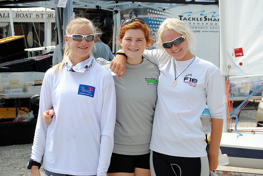 Hallie Schiffman, Lindsay Kaighin and Lillie Myers