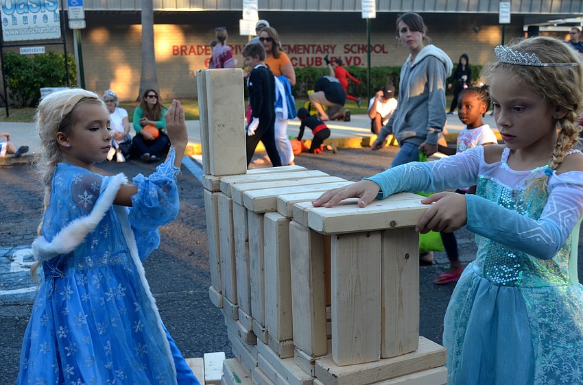 Isabela Bennett and Natalia Lapierre show that princesses can play, too.