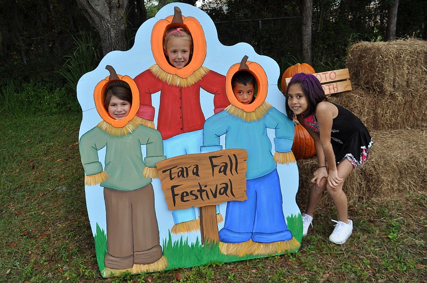 Bella Talerico, Isabella Miller and Nicholas and Brianna Ngo pose for a picture.