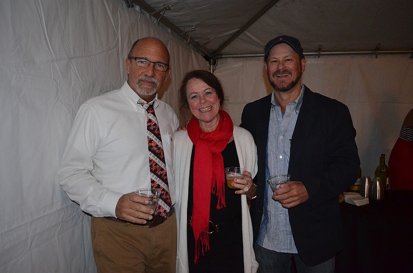 Sponsor Richard Perlman with Anne and Pete Mitchell