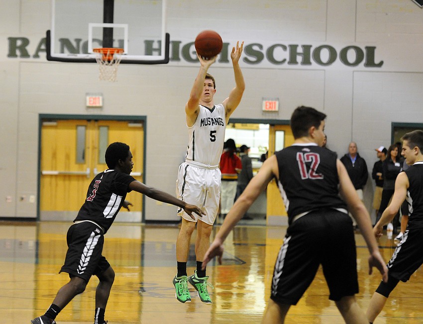 Lakewood Ranch junior guard Sam Hester led all scorers with 17 points.