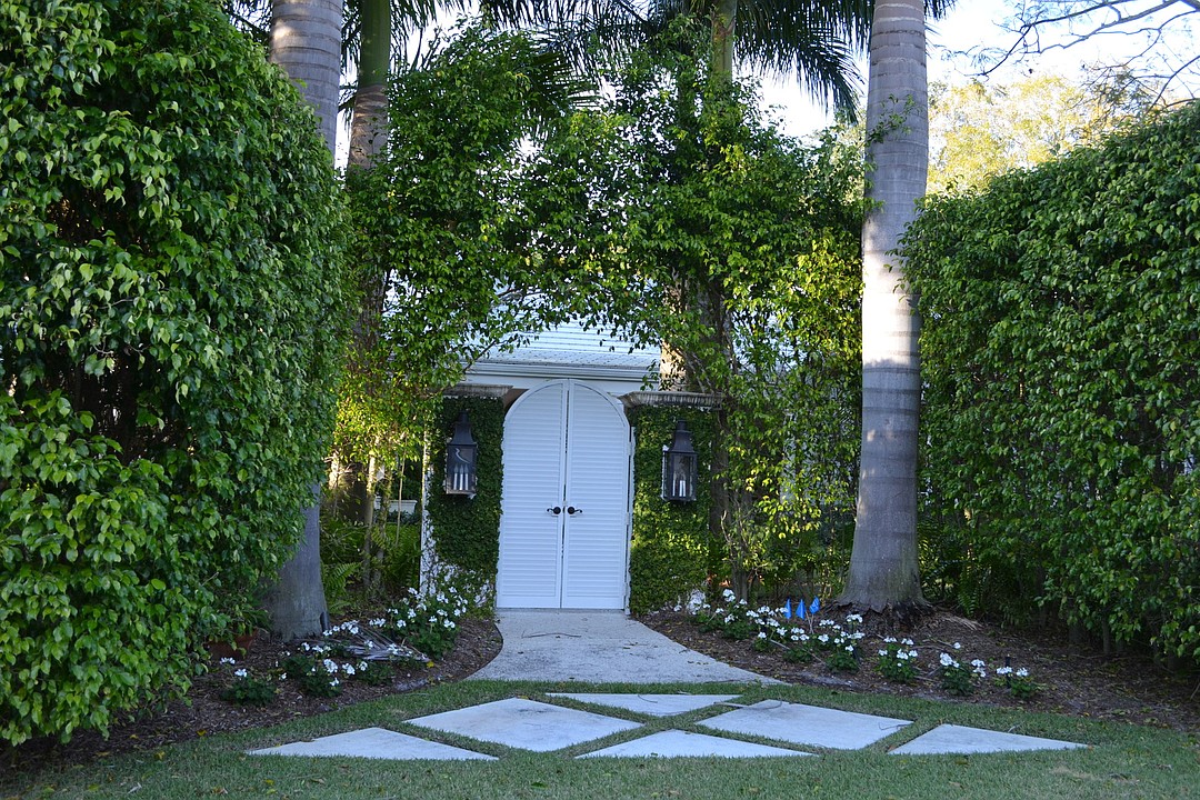 Oyster Bay Estates home sells for 3.5 million Your Observer